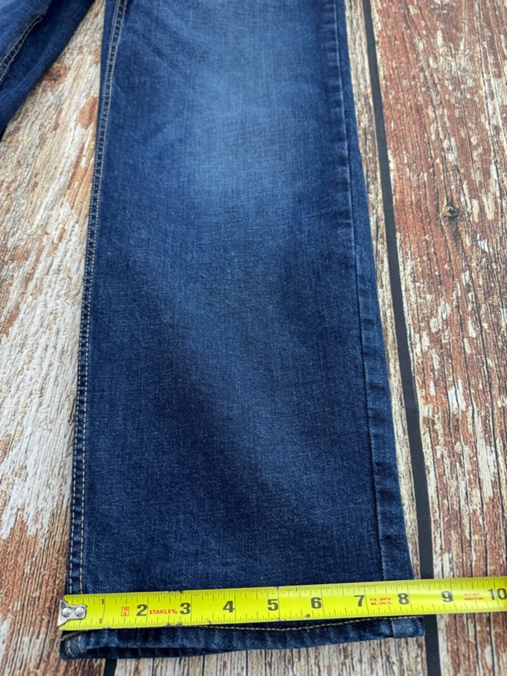 Men's Old Navy Loose Fit, Built in Flex, Dark Wash Denim Jeans, Size 31x32 - Picture 9 of 12